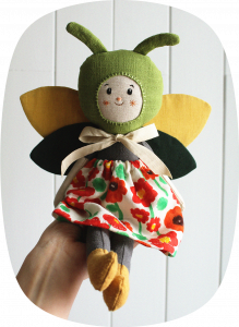 muñeca de trapo amapola