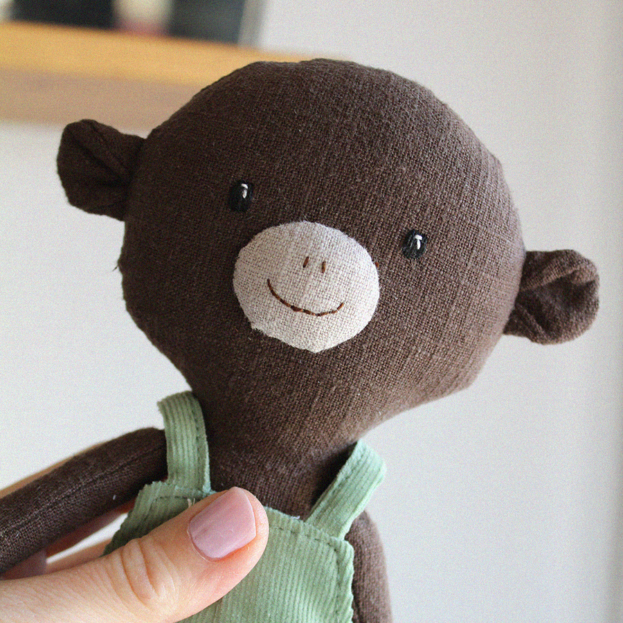 muneco monito peto pana verde | Pepita Calabaza | Home