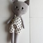 peluche gato gris peto lunares | Pepita Calabaza | Gato grande gris peluche gato gris peto lunares | Pepita Calabaza | Gato grande gris